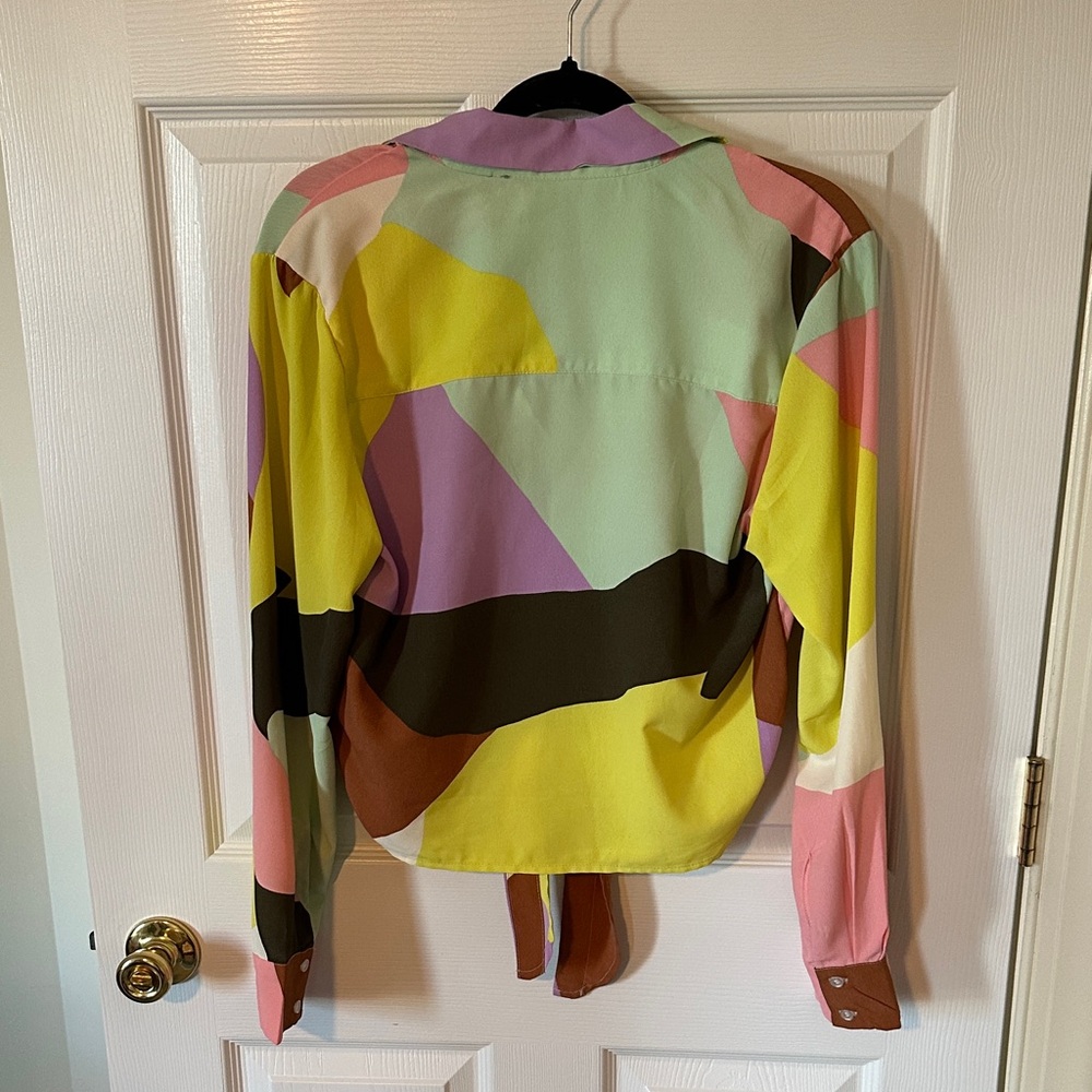 Colorful Abstract Women's Top - Picture 3 of 3